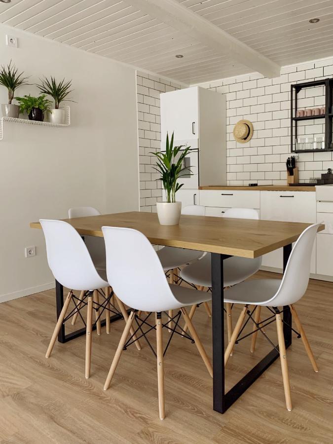 Aranykert Apartmanok Vének Exterior foto