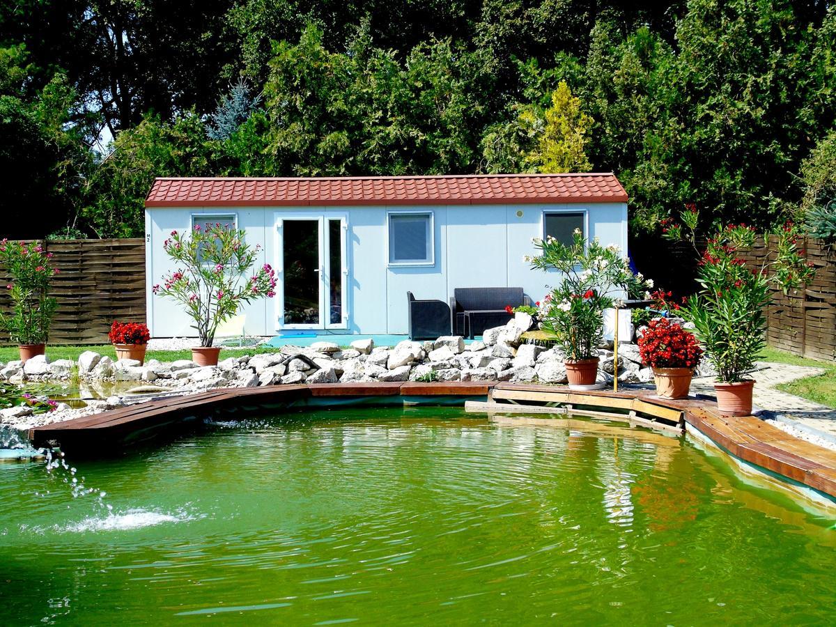 Aranykert Apartmanok Vének Exterior foto